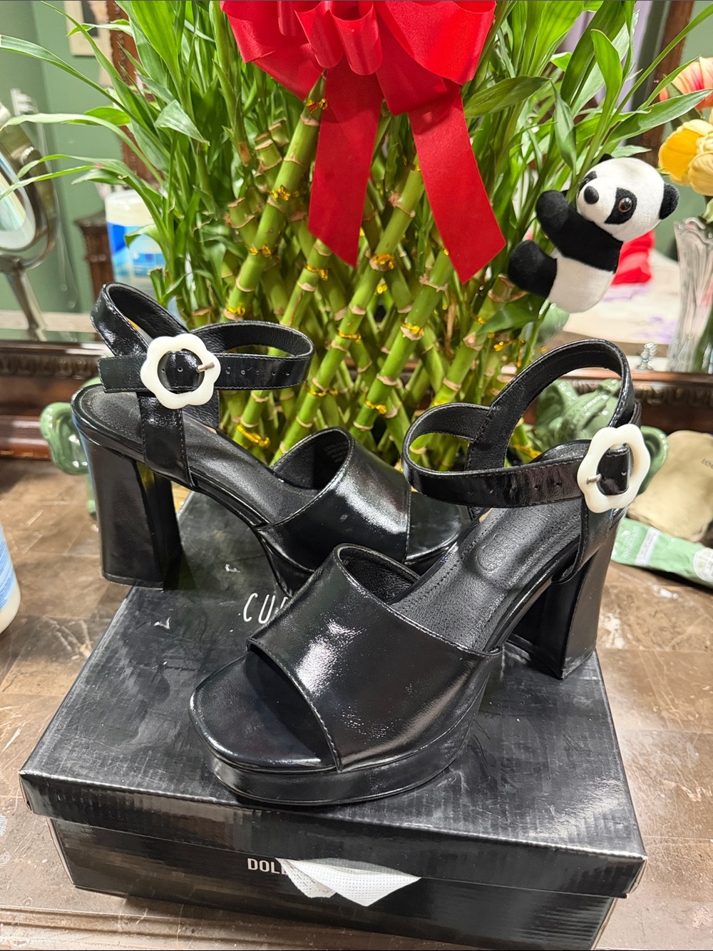 Black Platform Block Heel Sandals with Flower Buckle